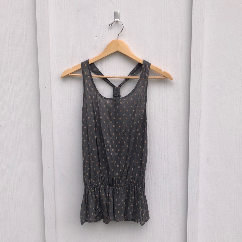 Cute racerback blouse ⭐️